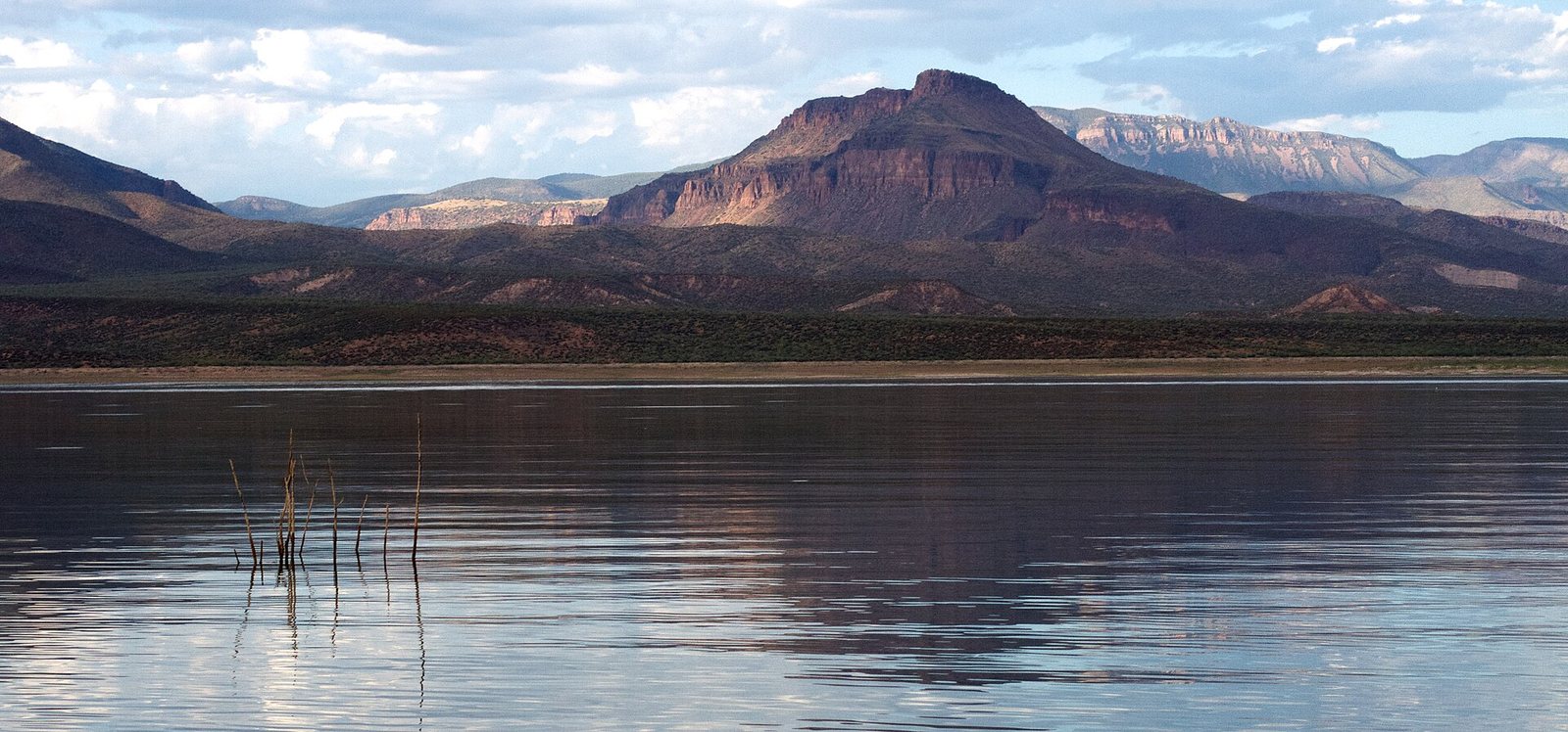 Photo of Roosevelt Lake