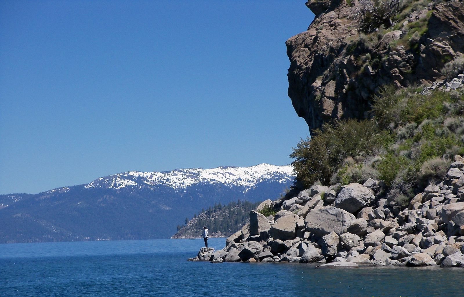 Photo of Lake Tahoe – Cave Rock