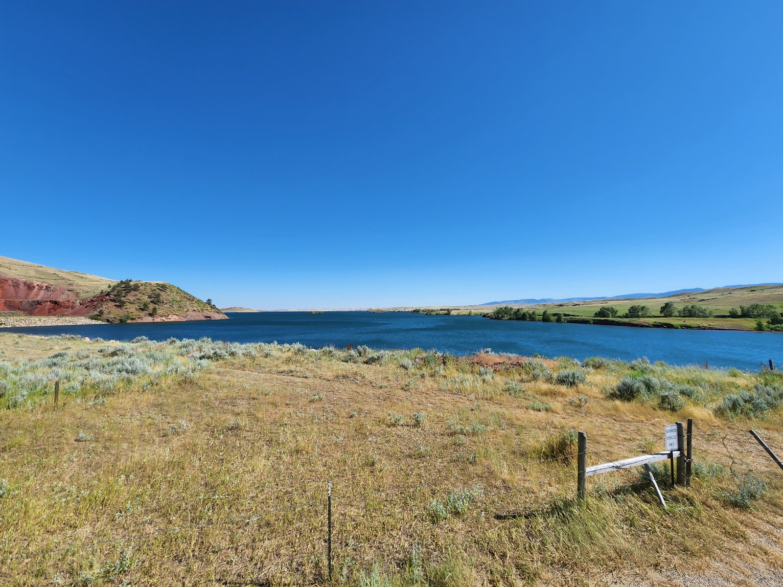 Lake Desmet